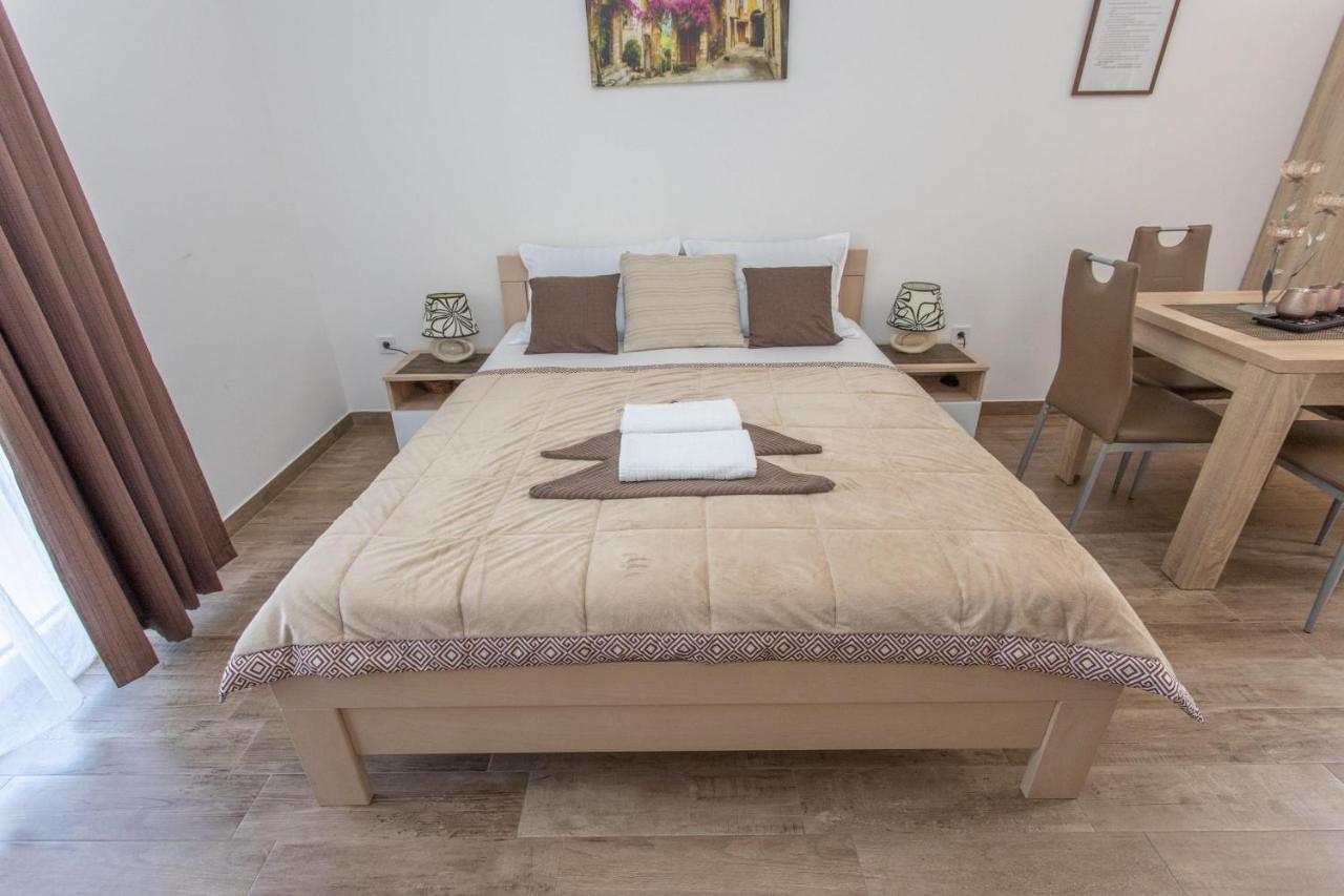 Apartments Gvozdenovic Χέρτσεγκ Νόβι Εξωτερικό φωτογραφία