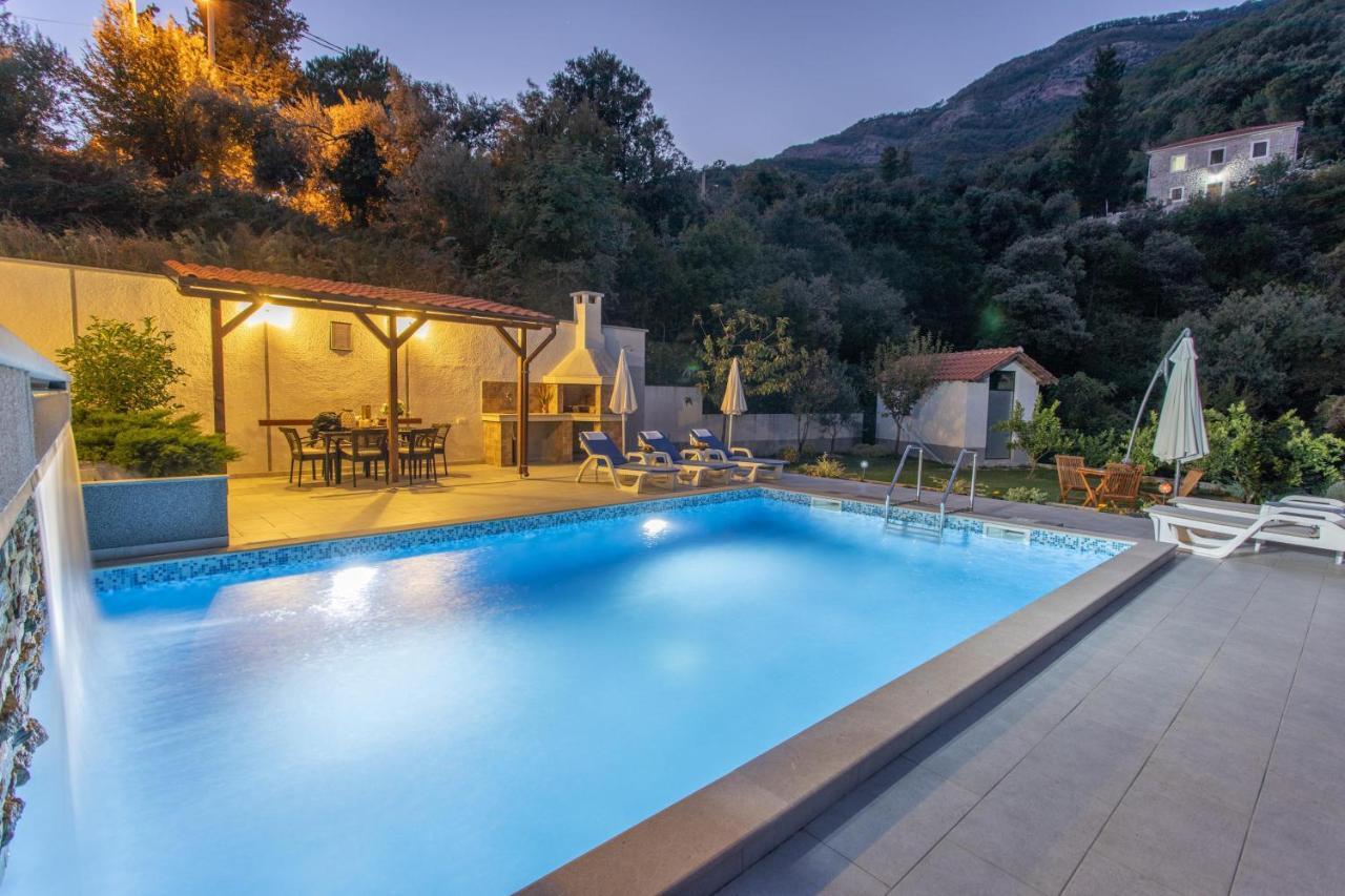 Apartments Gvozdenovic Χέρτσεγκ Νόβι Εξωτερικό φωτογραφία