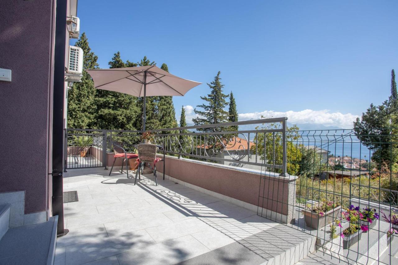 Apartments Gvozdenovic Χέρτσεγκ Νόβι Εξωτερικό φωτογραφία