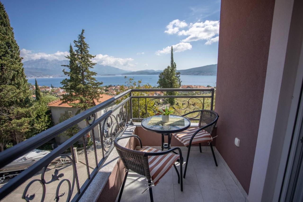 Apartments Gvozdenovic Χέρτσεγκ Νόβι Εξωτερικό φωτογραφία
