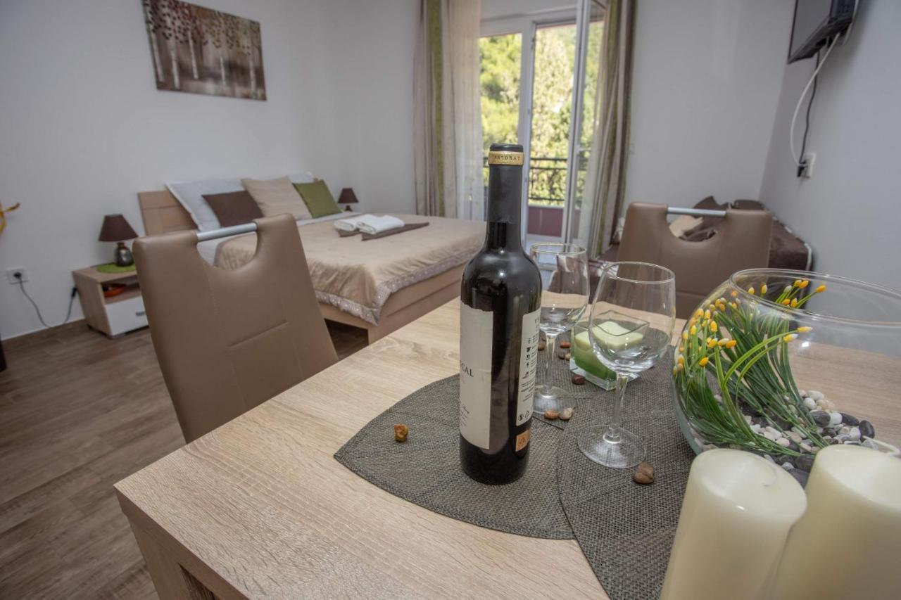 Apartments Gvozdenovic Χέρτσεγκ Νόβι Εξωτερικό φωτογραφία